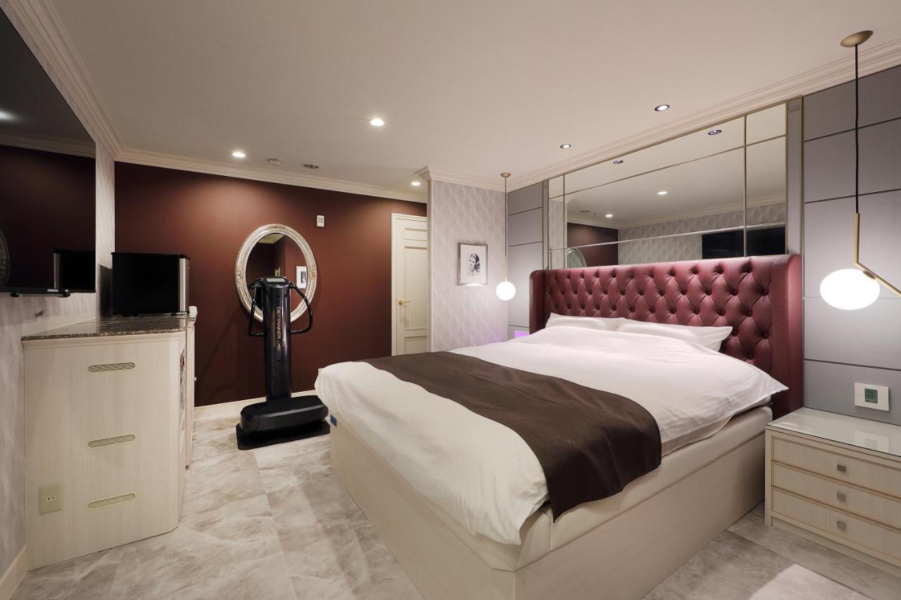 ホテルバースデー岐阜西店 Hotel Birthday Gifuwest (Adults Only) Exterior foto