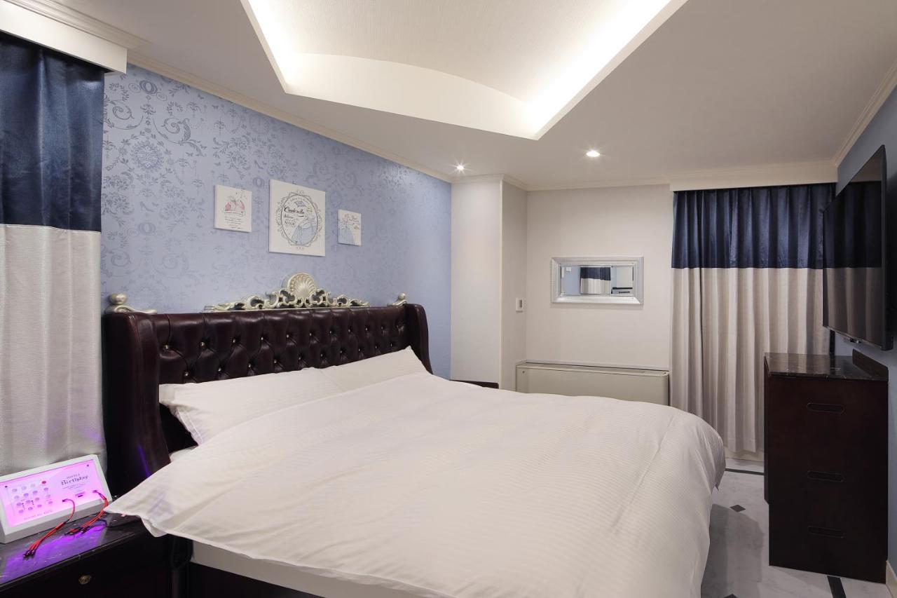 ホテルバースデー岐阜西店 Hotel Birthday Gifuwest (Adults Only) Exterior foto